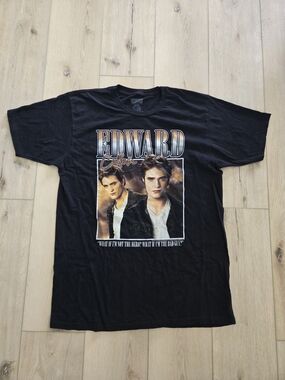 Twilight Edward Cullen Graphic T-Shirt Black Unisex Size American Classics
